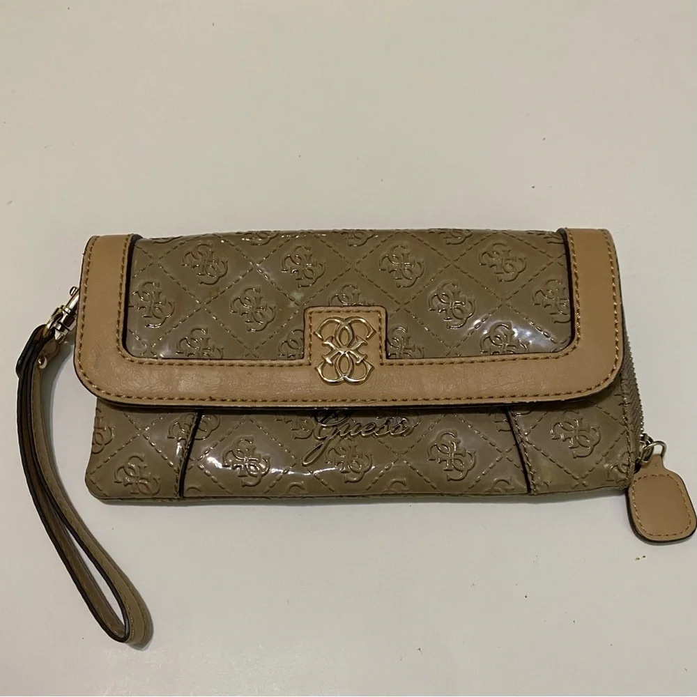 Guess tan purse - Picture 2 of 10